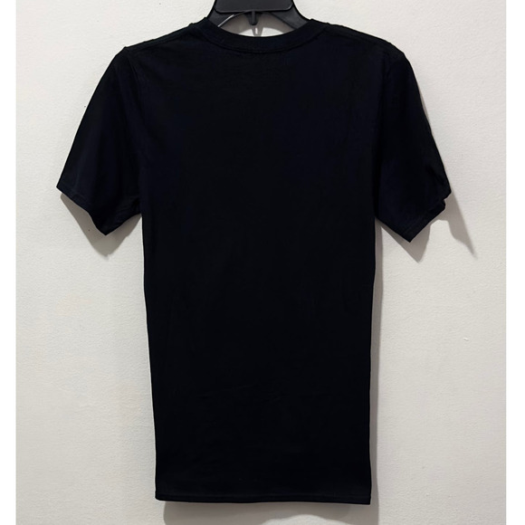 NEW: Unisex, Crewneck, "Cobra Kai Never Dies" Graphic T-shirt - (size Small) - Picture 4 of 5